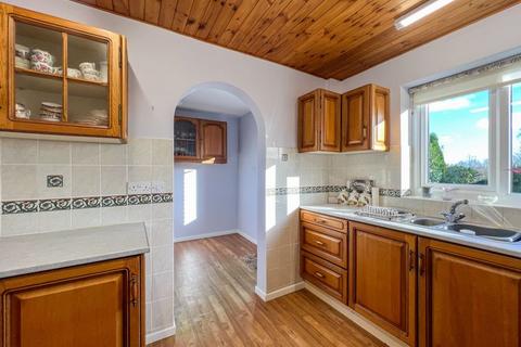9 Adams Grove, Leek, ST13 8NX