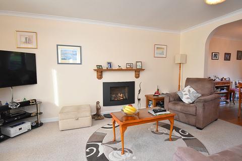 36 Greenway Close, Wincanton, BA9 9RH