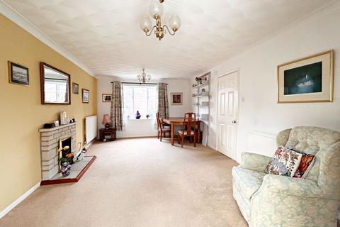 16 Station Road, Pershore, WR10 1NJ