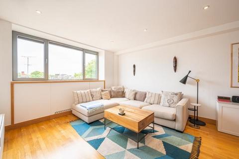 1 bedroom flat for sale, Flat 2, Camden Place, 106-110 Kentish Town Road, London, NW1 9PX