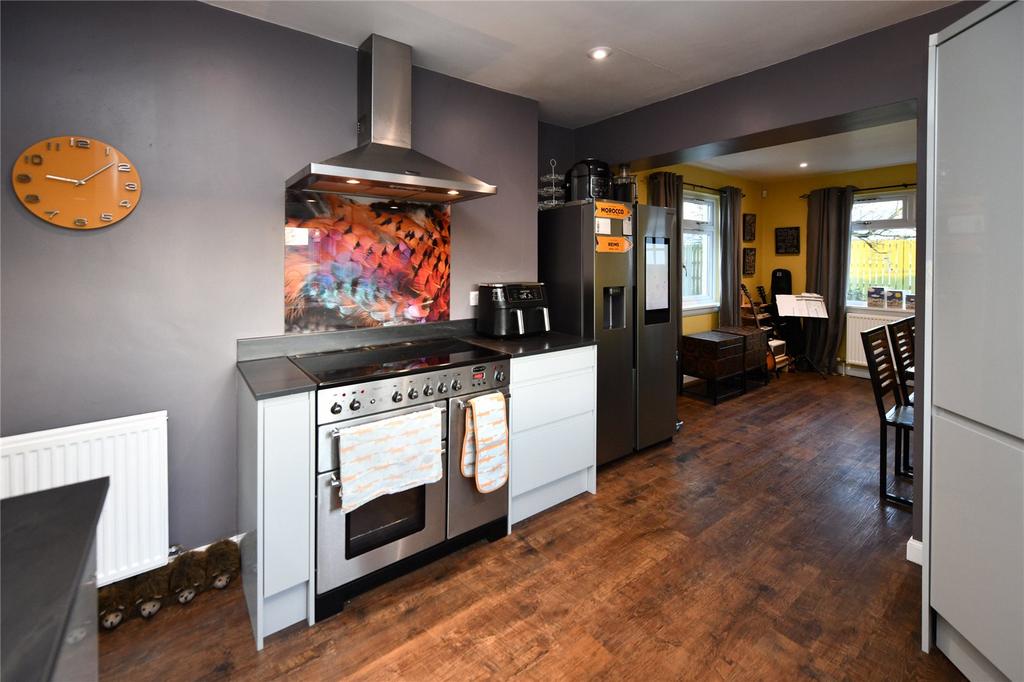 Kitchen/Dining
