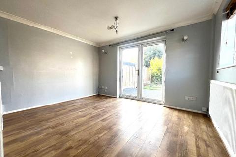 2 bedroom end of terrace house for sale, Eagle Close, Poets, Luton, Beds, LU4 0TE