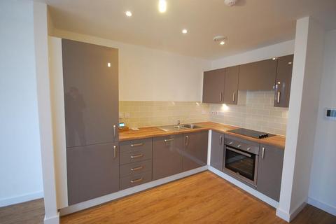 2 bedroom apartment to rent, Stretford Road, Manchester, Lancashire, M15 5GF