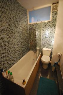 Flat 16, Everett Court Aldborough Close, Manchester, M20 3DT