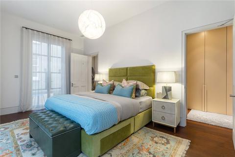 Flat 1, 16 Devonshire Place, London, W1G 6HY