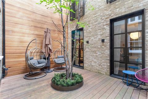 Flat 1, 16 Devonshire Place, London, W1G 6HY