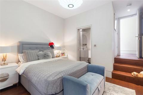 Flat 1, 16 Devonshire Place, London, W1G 6HY