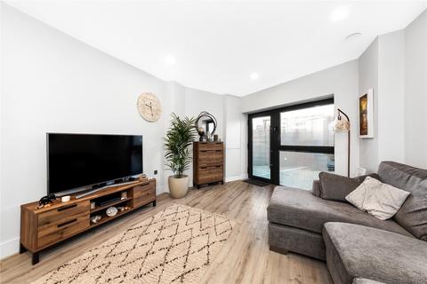 83 Edward Road, Coulsdon, CR5 2NQ
