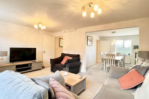 4 bedroom detached house for sale - James Clubb Way, Latham Place, Dartford, Kent, DA1