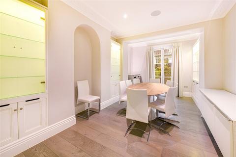 4 bedroom terraced house to rent, Chester Row, Belgravia, London, SW1W