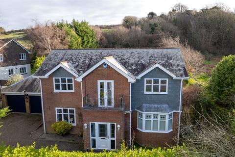 4 bedroom detached house for sale, Kingsley Avenue, Ilfracombe, Devon, EX34