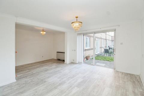 1 bedroom retirement property for sale, Beehive Lane, REDBRIDGE, IG4