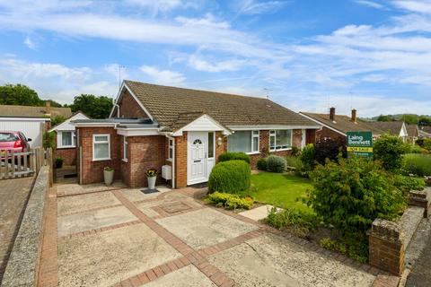 2 bedroom semi-detached bungalow for sale, Silverlands Road, Lyminge, Folkestone, CT18