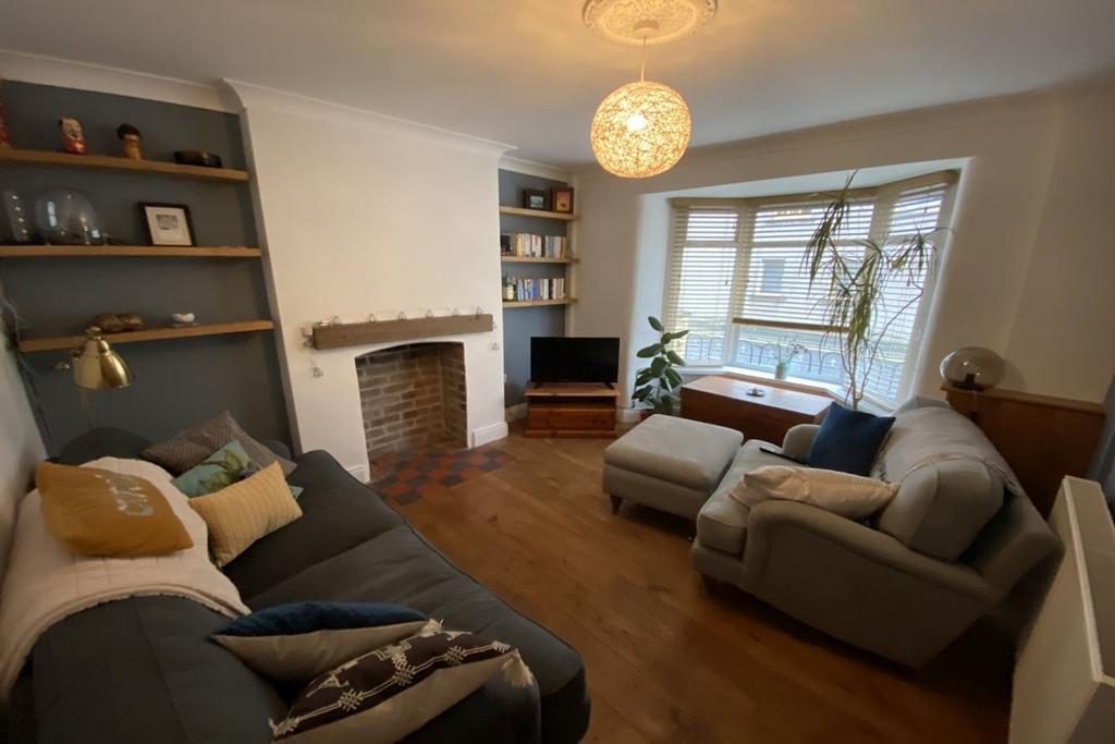 Ross Road, Abergavenny, NP7 2 bed terraced house for sale £245,000