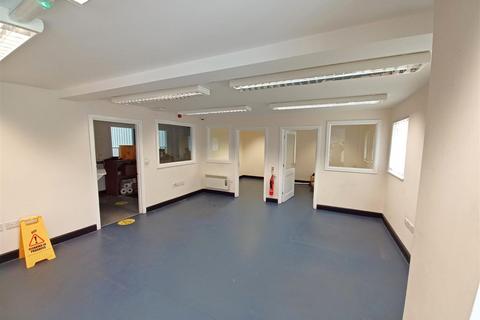 Office to rent, Fir Tree Lane, Hereford HR2