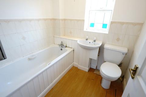 3 Hazel Drive, South Ockendon, RM15 6JT