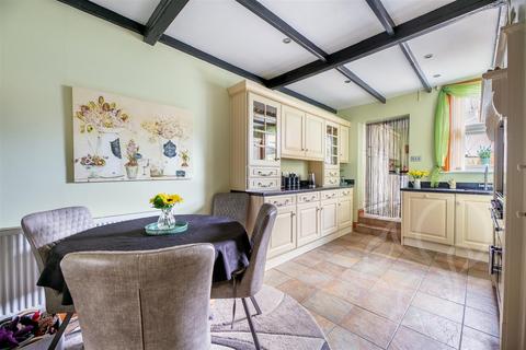 6 bedroom link detached house for sale, Station Road West, Stowmarket IP14