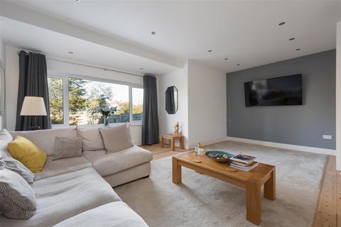 37 Bennells Avenue, Whitstable, CT5 2HL