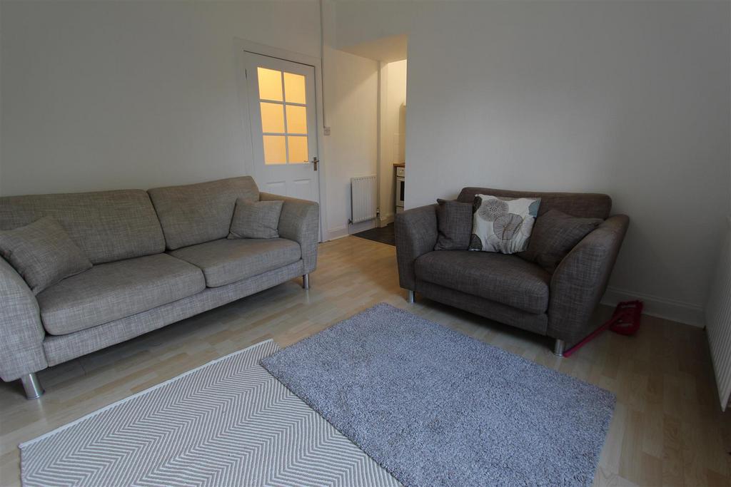 2. Lounge.JPG