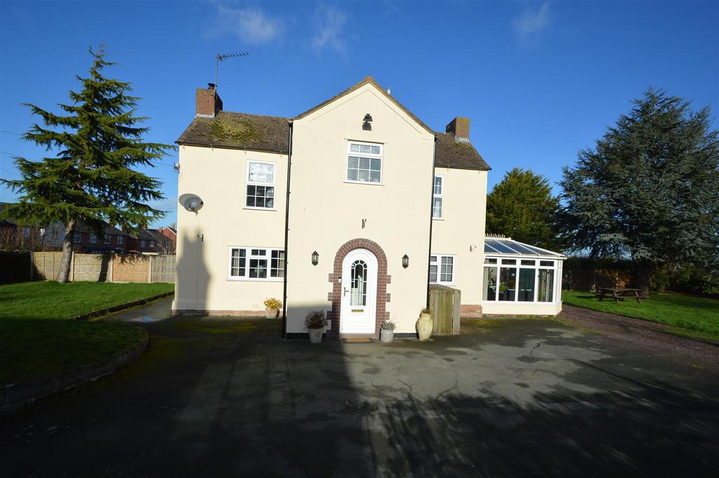 Horsebridge Road, Minsterley, Shrewsbury 3 bed detached house for sale