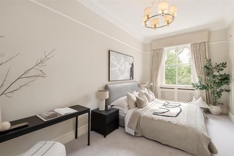 3 bedroom apartment for sale, Onslow Gardens, South Kensington SW7