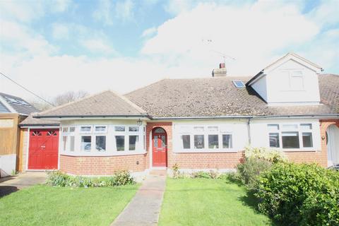 2 bedroom semi-detached bungalow for sale, Southview Road, Hockley
