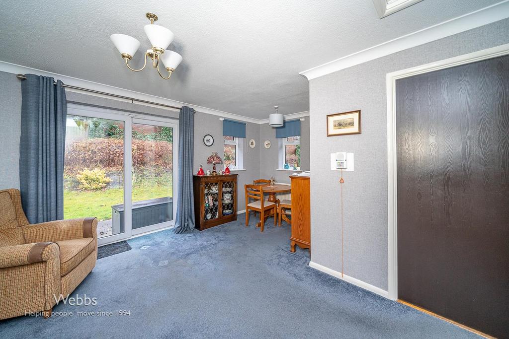 Remington Drive, Cannock WS11 2 bed bungalow for sale £155,000