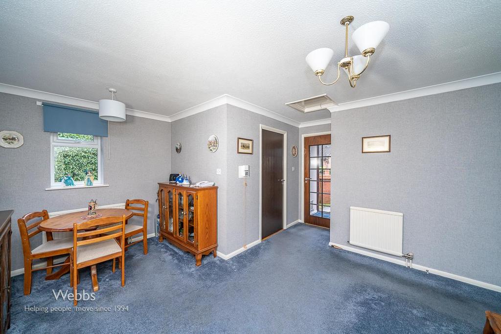 Remington Drive, Cannock WS11 2 bed bungalow for sale £155,000