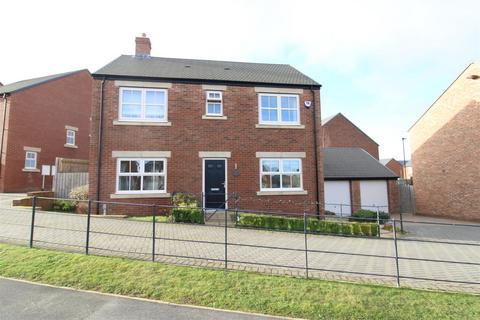 4 bedroom detached house for sale, Acorn Close, Meadow Hill, Throckley, Newcastle Upon Tyne