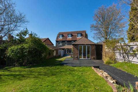 4 bedroom semi-detached house for sale, The Green, Sedlescombe, TN33
