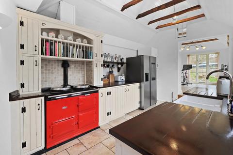4 bedroom semi-detached house for sale, The Green, Sedlescombe, TN33