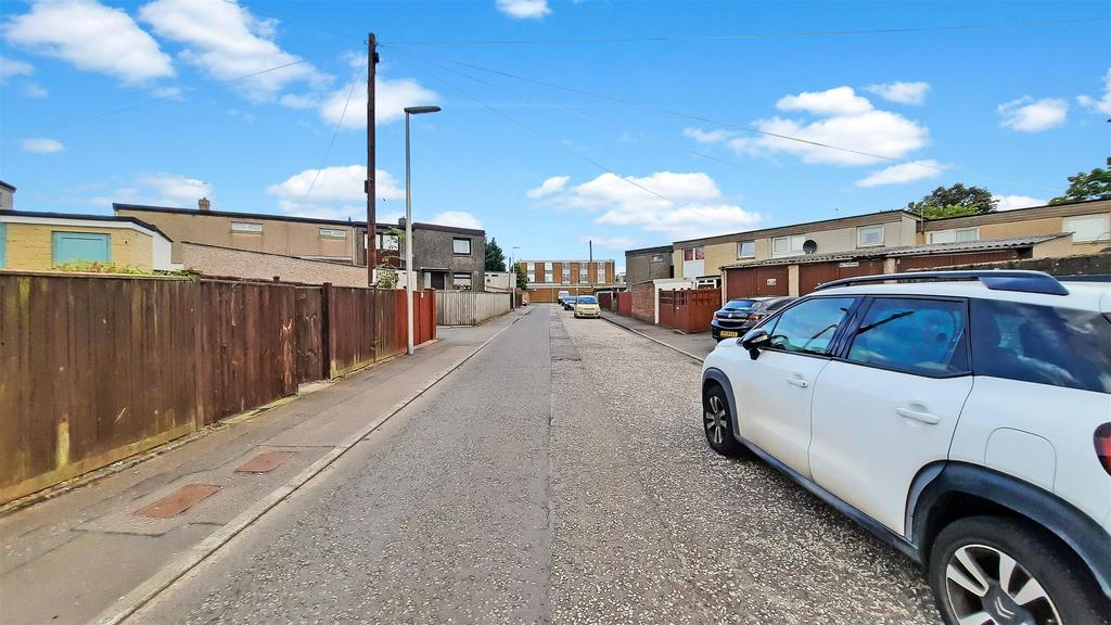 14 Annandale Gardens, Glenrothes KY6 1 JB