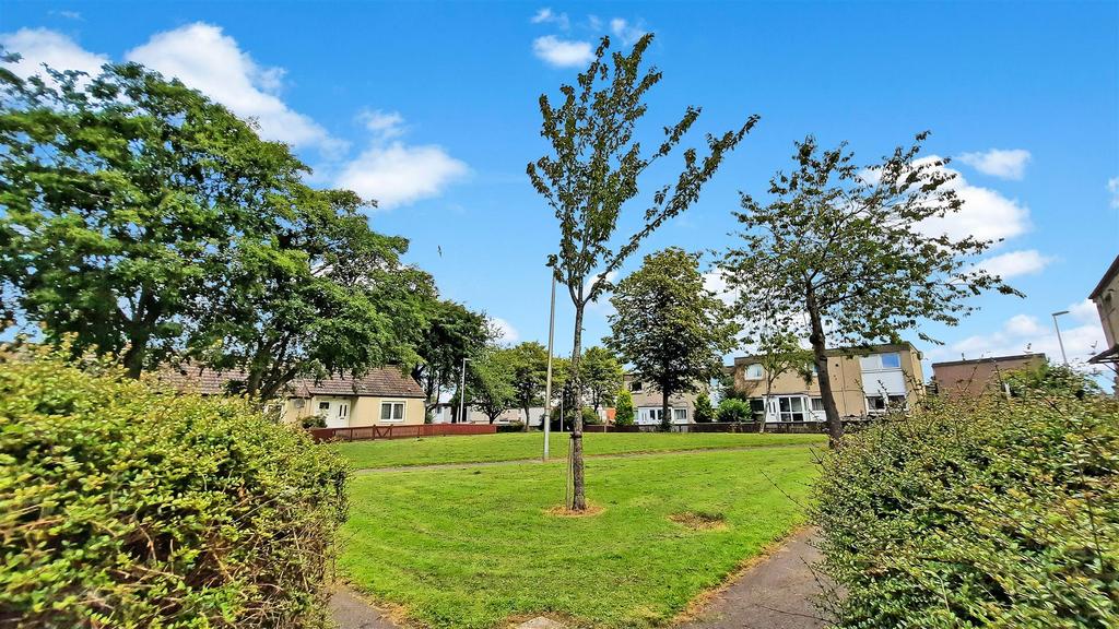 14 Annandale Gardens, Glenrothes KY6 1 JB