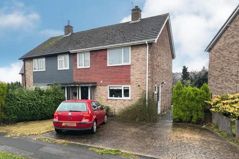 3 bedroom semi-detached house for sale, Cleveland Way, Loundsley Green, Chesterfield, S40 4QJ