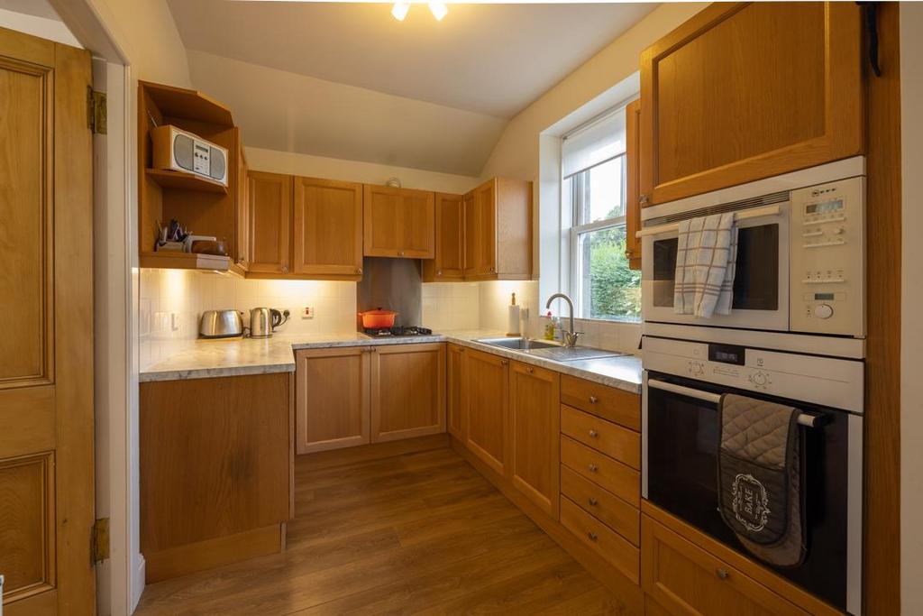 West-Moulin-Road-Kitchen.jpg