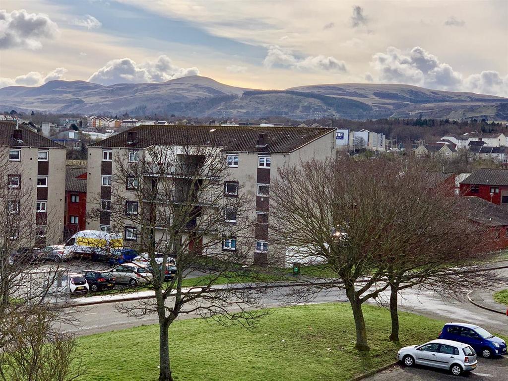 Calder Gardens, Edinburgh view.jpg
