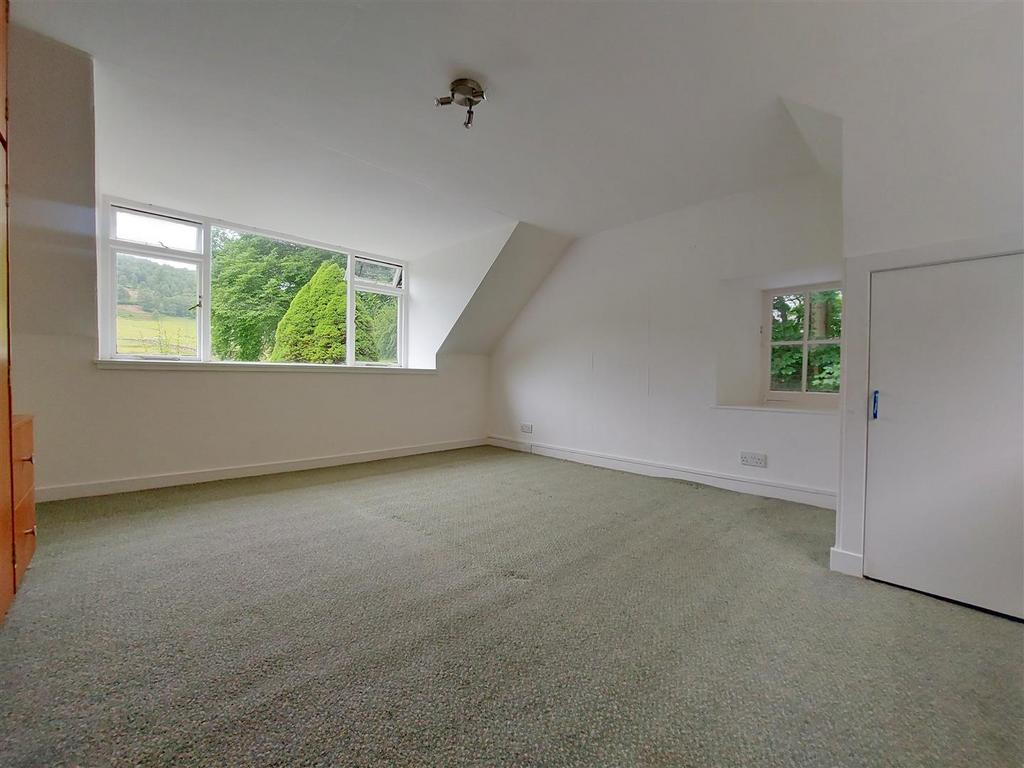 Wynadotte, Attic Room
