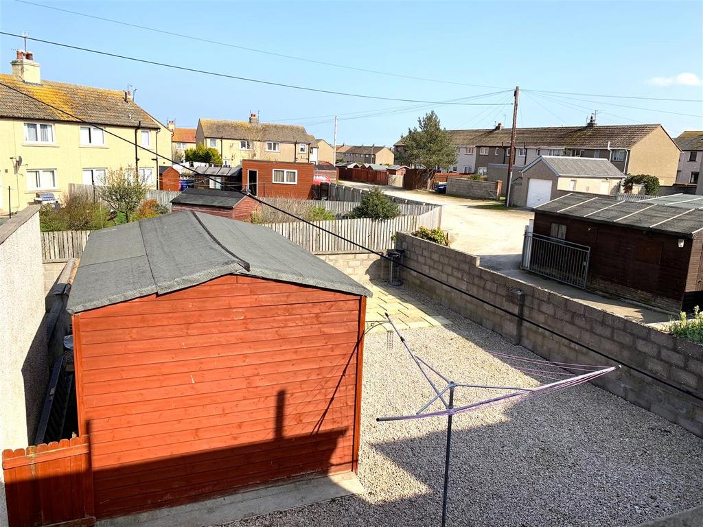 Barrhill Road EXTERNAL GARDEN.JPG