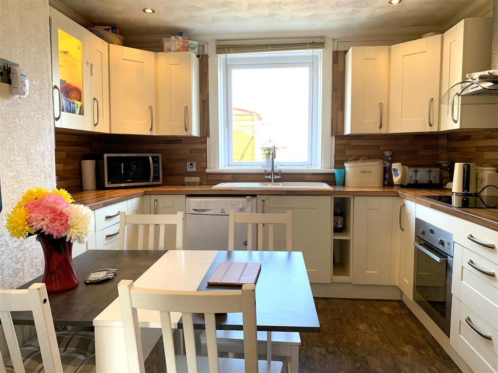 Barrhill Roadkitchen2.JPG