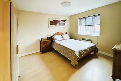 Flat 5, Cornwall House Cornwall Place, Leamington Spa, CV32 6AJ
