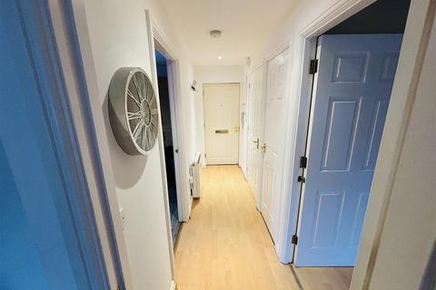 Flat 5, Cornwall House Cornwall Place, Leamington Spa, CV32 6AJ