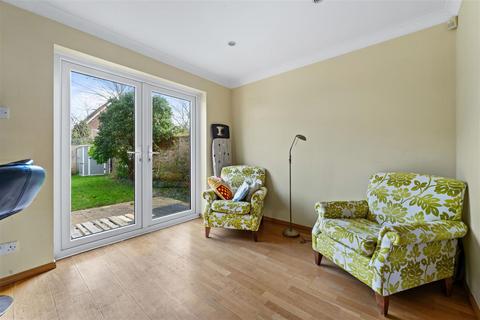 3 bedroom detached house for sale, Torrens Close, Guildford