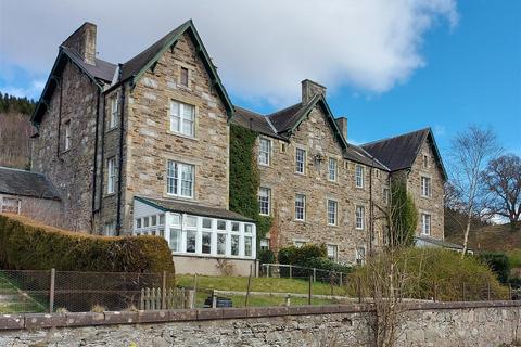 Pitlochry - 2 bedroom flat for sale