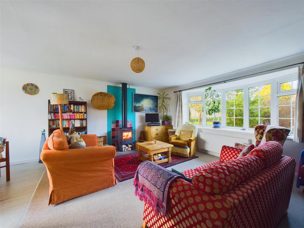Living room/dining room