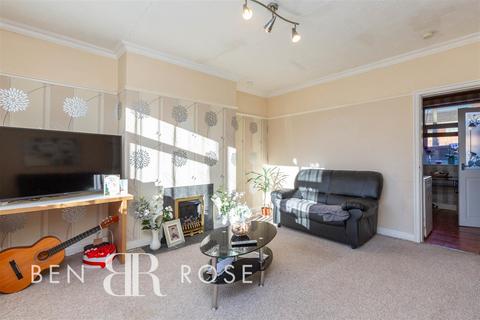 3 bedroom end of terrace house for sale, Crown Street, Farington, Leyland