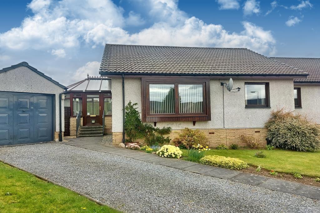 Front, 25 Knockard Place, Pitlochryjpg
