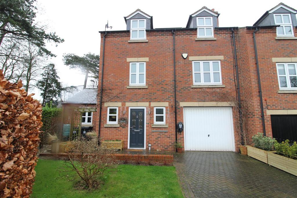 Thorntree Villas, Middleton St. Darlington 4 bed end of terrace