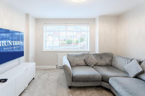 14 Coleridge Rise, Dudley, DY3 3BG