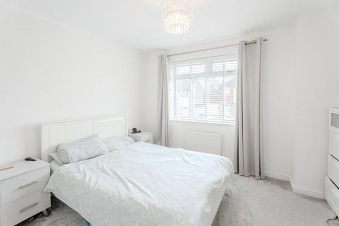 14 Coleridge Rise, Dudley, DY3 3BG