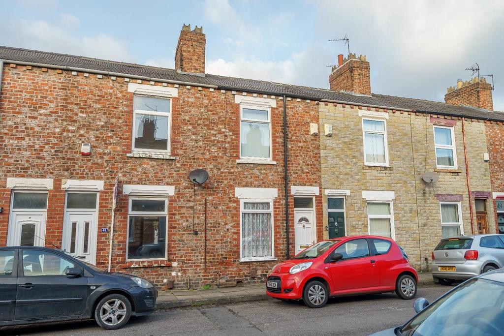 Baker Street, York 2 bed terraced house for sale £250,000